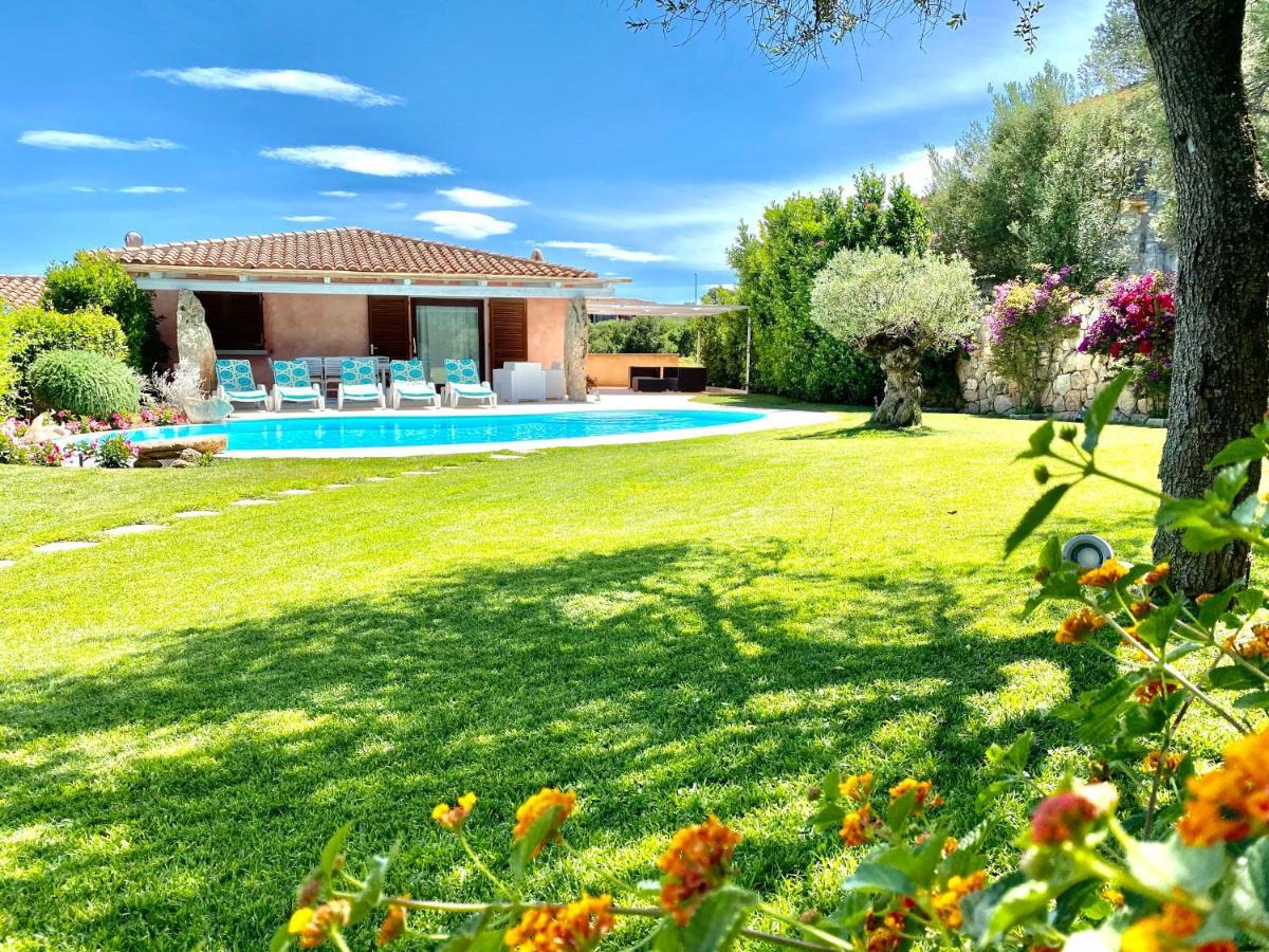 Villa Ibiscus Cannigione Extérieur photo